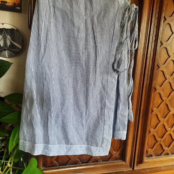 H&M L.O.G.G Blue Cotton Seersucker Striped Tie Wrap Dress - Size 4 - Picture 7 of 16